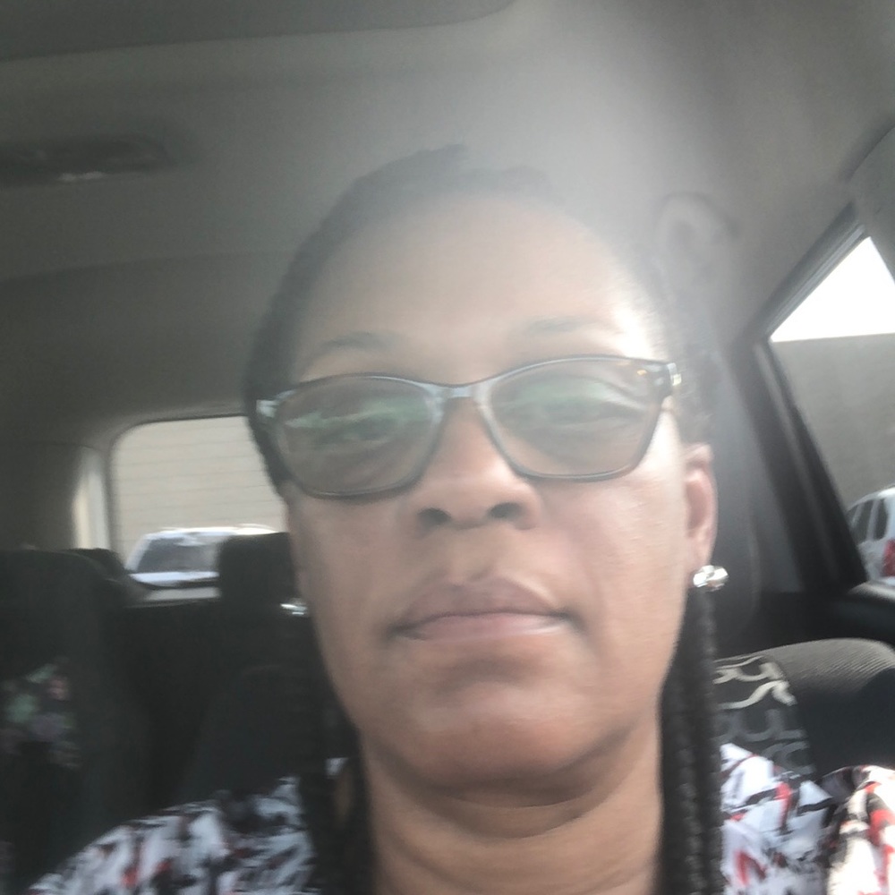 Meet your Posher, Ursula